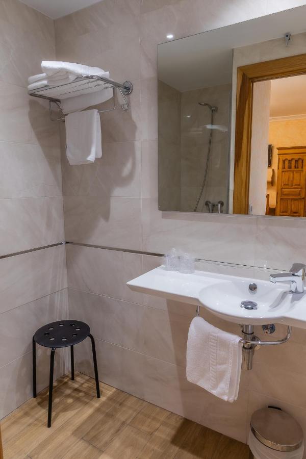 Hostal Santo Domingo De Silos Εξωτερικό φωτογραφία
