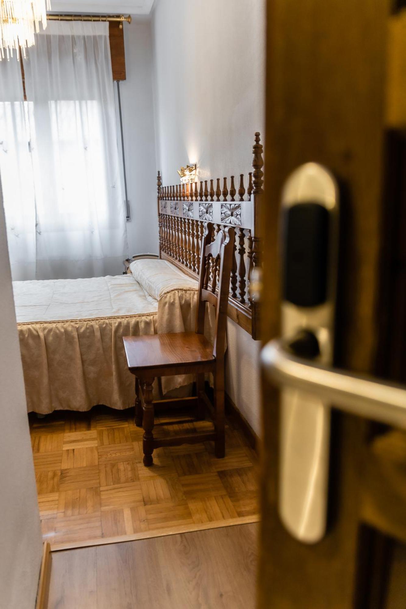 Hostal Santo Domingo De Silos Εξωτερικό φωτογραφία