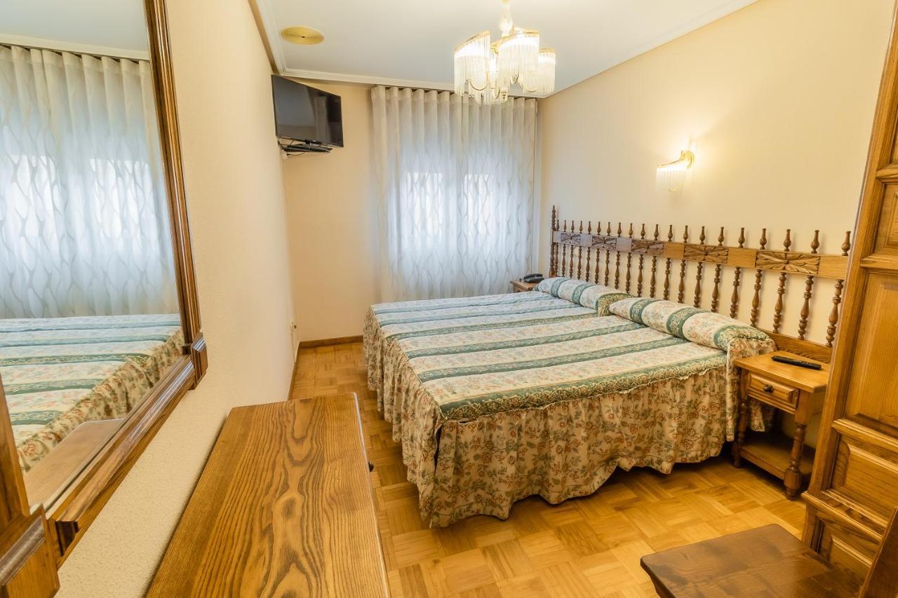Hostal Santo Domingo De Silos Εξωτερικό φωτογραφία