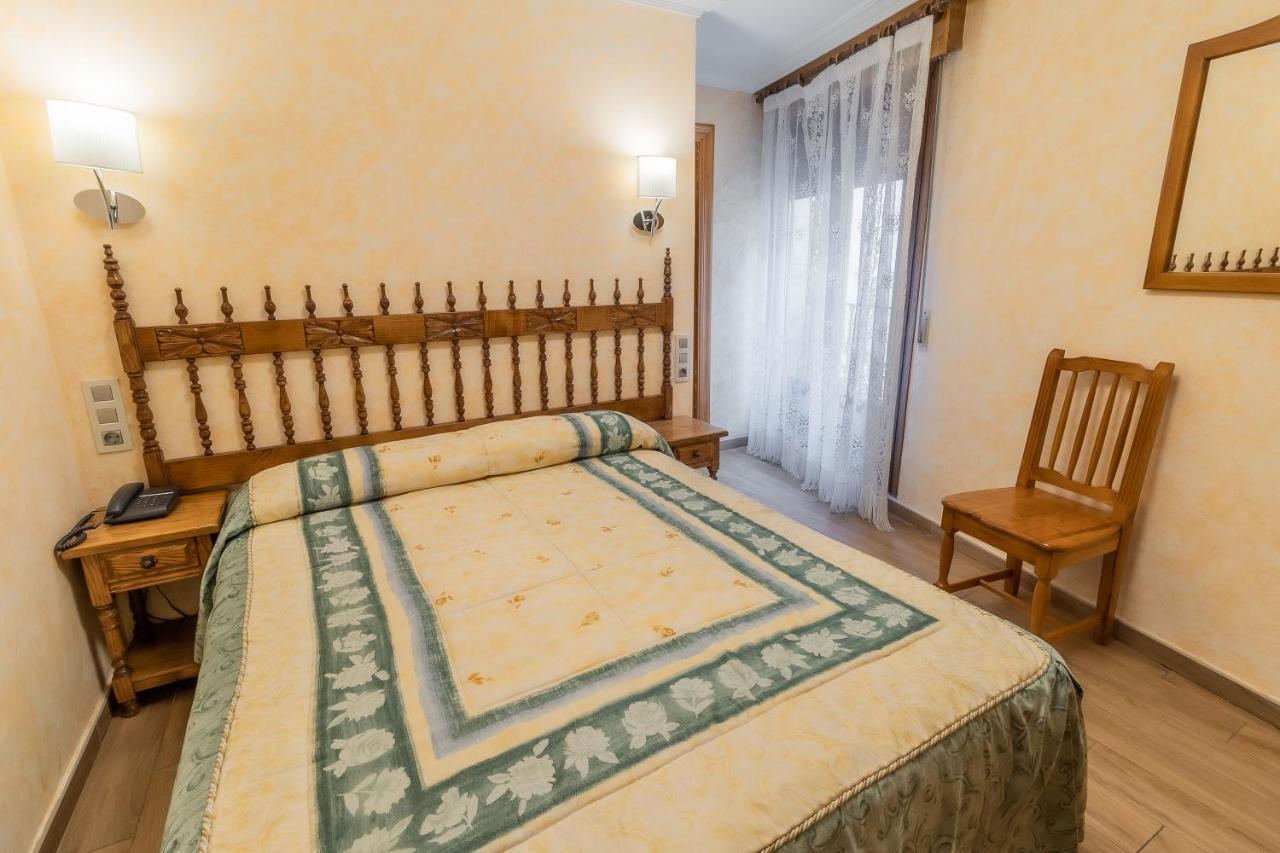 Hostal Santo Domingo De Silos Εξωτερικό φωτογραφία