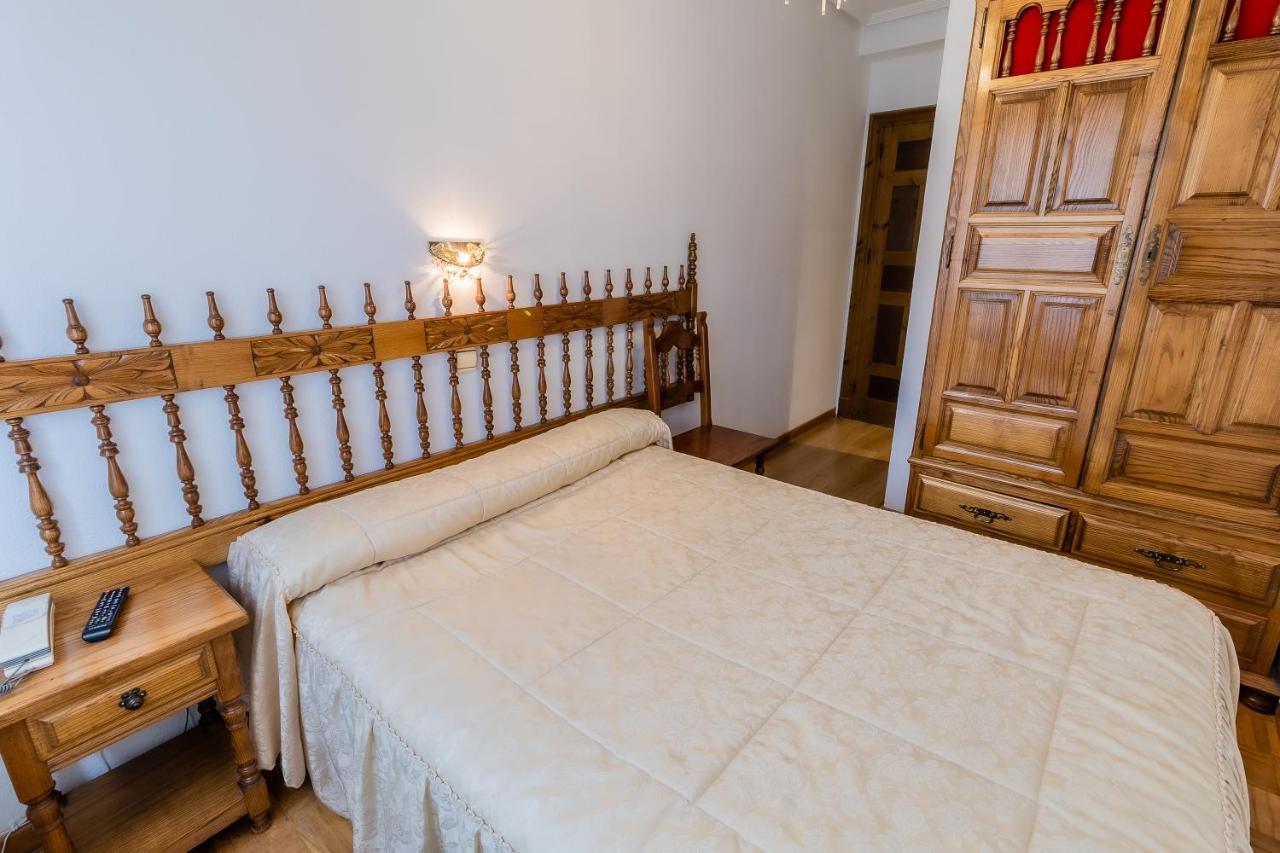 Hostal Santo Domingo De Silos Εξωτερικό φωτογραφία
